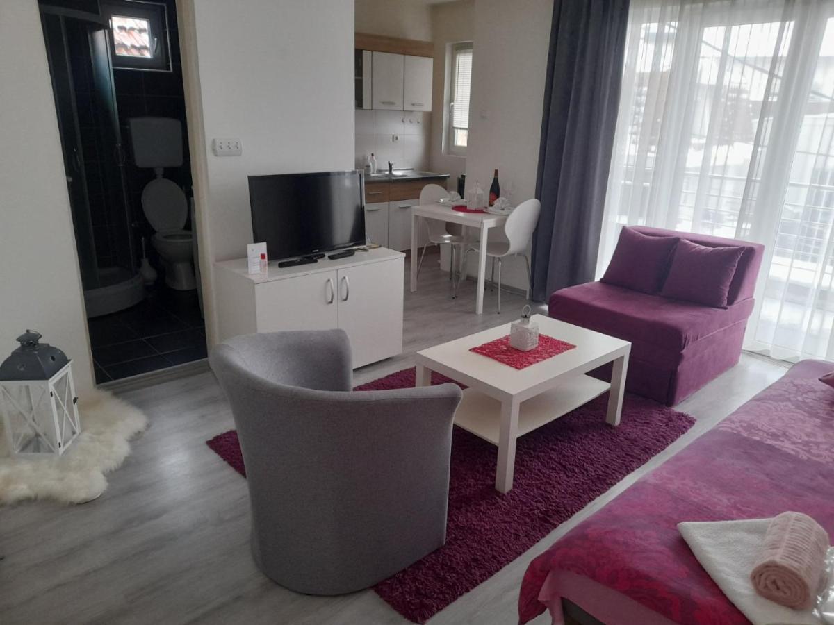 Family Apartmani Le Leskovac  Exterior foto
