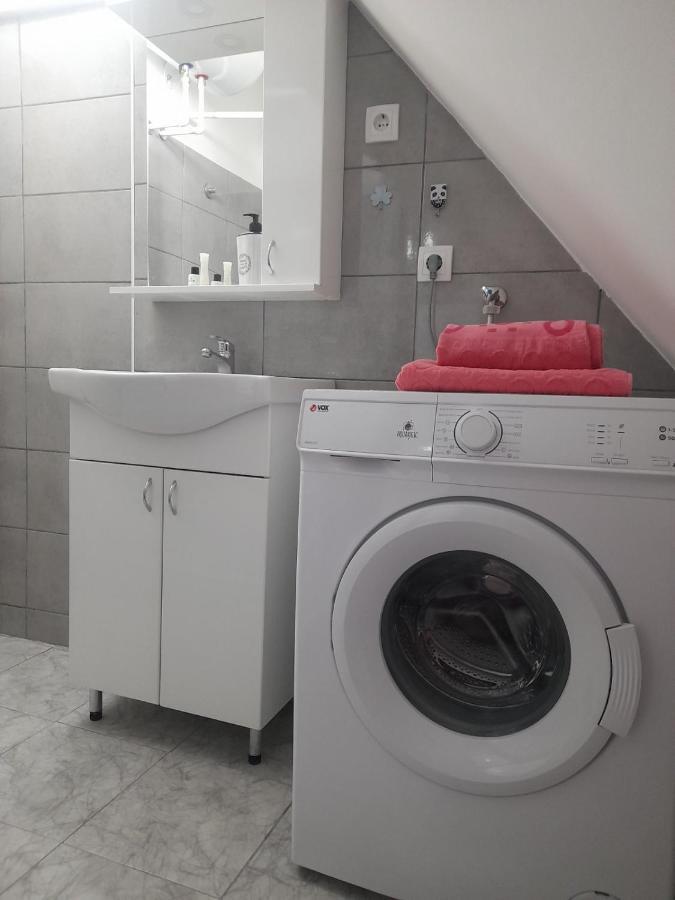 Family Apartmani Le Leskovac  Exterior foto
